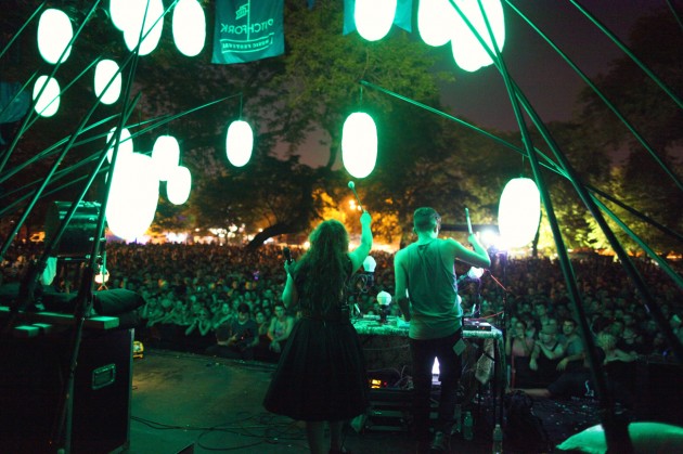 Purity-Ring-Live-at-Sound-Control-Manchester